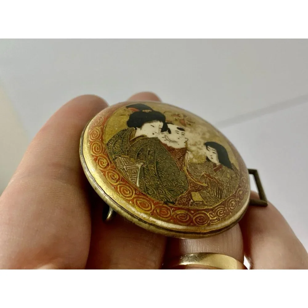Antique Japanese Satsuma Belt‎ Buckle Geisha Design Meiji Hand Painted READ